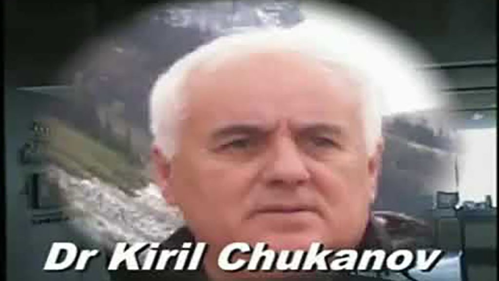 Anlautron 4